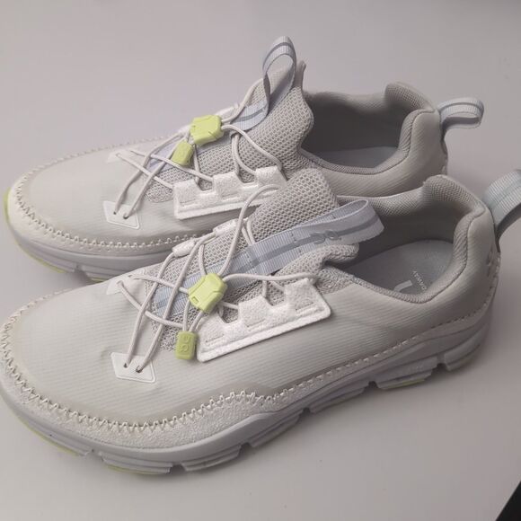 On Cloudaway CloudTec Women's Shoes Size 10 Multi Color on running on cloud - Picture 1 of 8